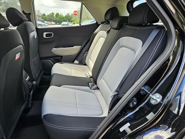 New 2026 Hyundai Venue SEL FWD image 8