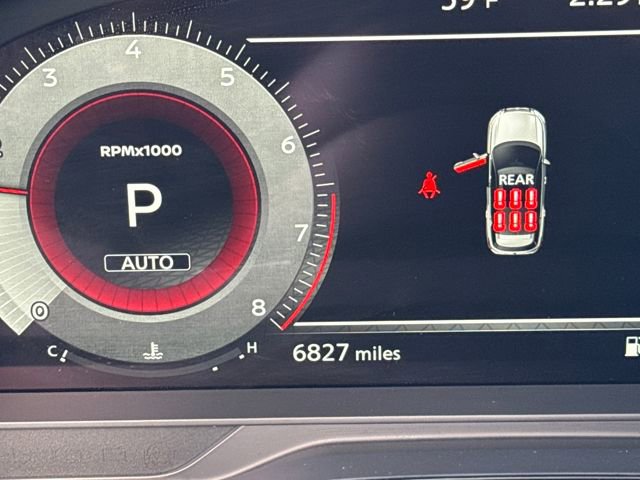 Used 2025 Nissan Pathfinder Platinum w/ Black Appearance Package image 18