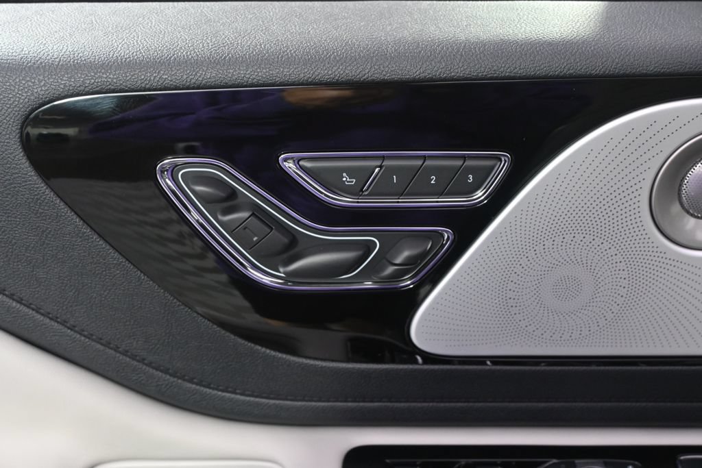 New 2026 Lincoln Aviator Reserve AWD/4WD image 14