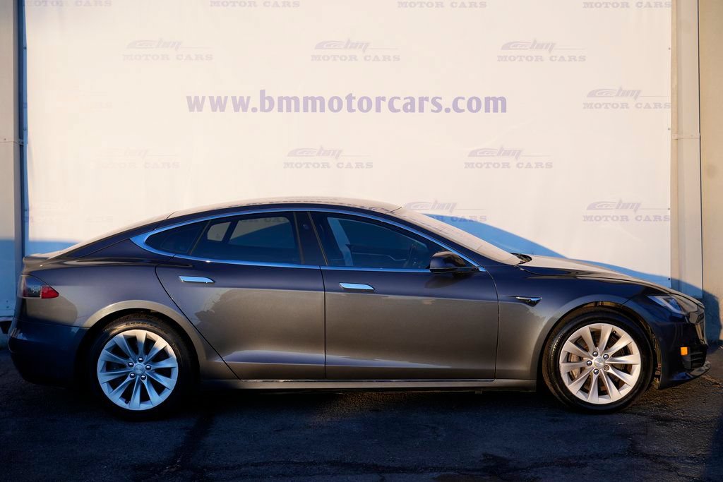 Used 2017 Tesla Model S 75D AWD/4WD image 7