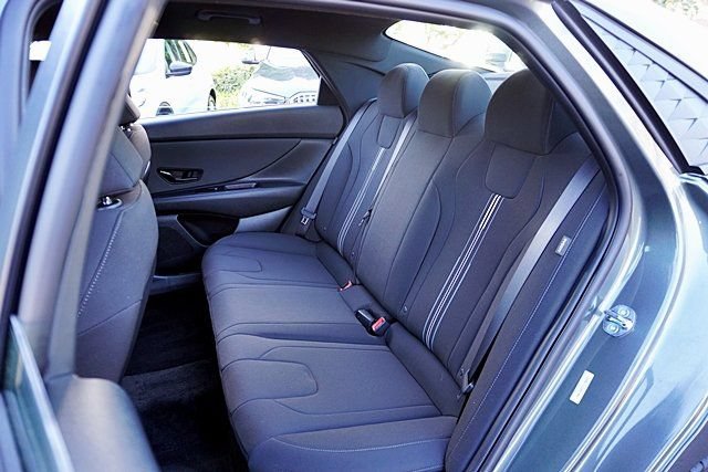 Certified 2026 Hyundai Elantra Sport FWD image 15