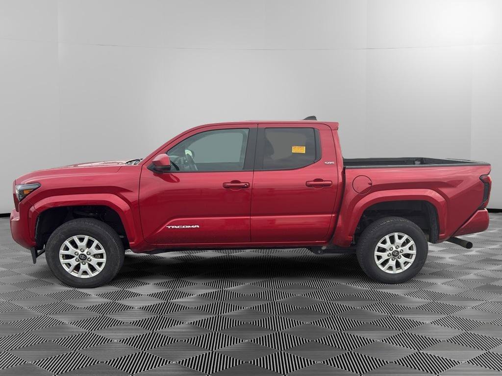 Used 2024 Toyota Tacoma SR5 image 4