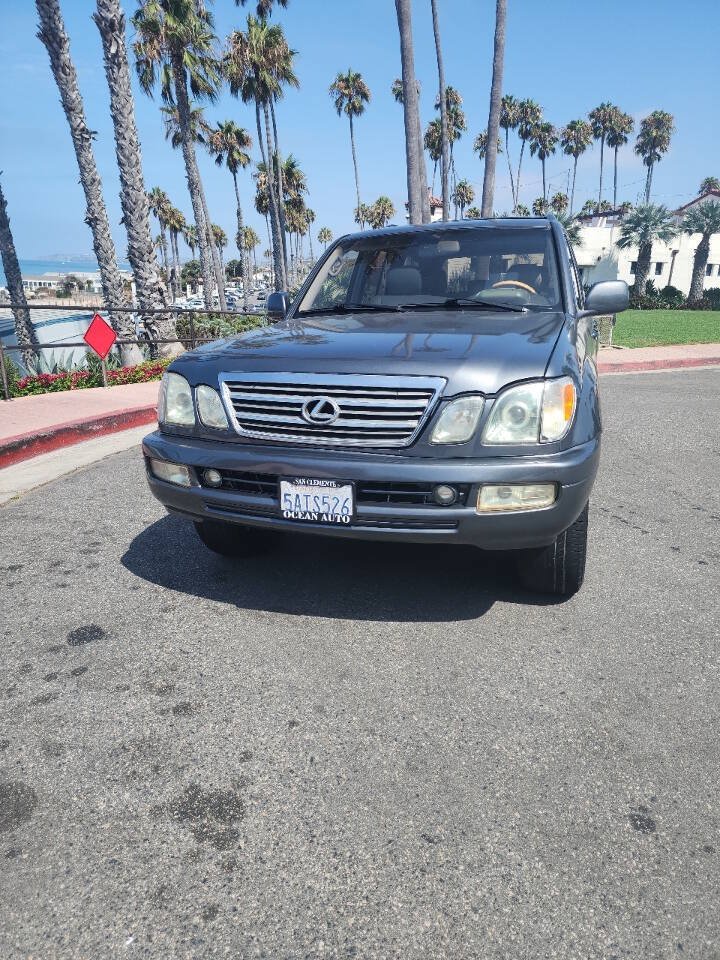 Used 2003 Lexus LX 470 4WD image 2