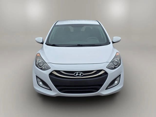 Used 2014 Hyundai Elantra GT image 2