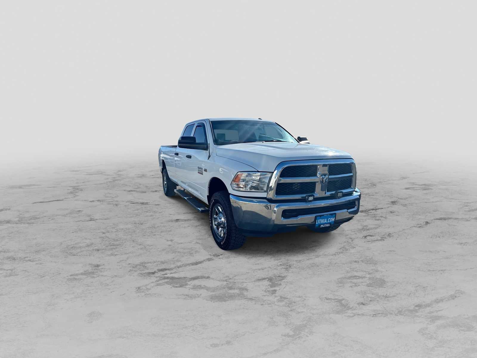 Used 2016 RAM 2500 Tradesman w/ Chrome Appearance Group image 2
