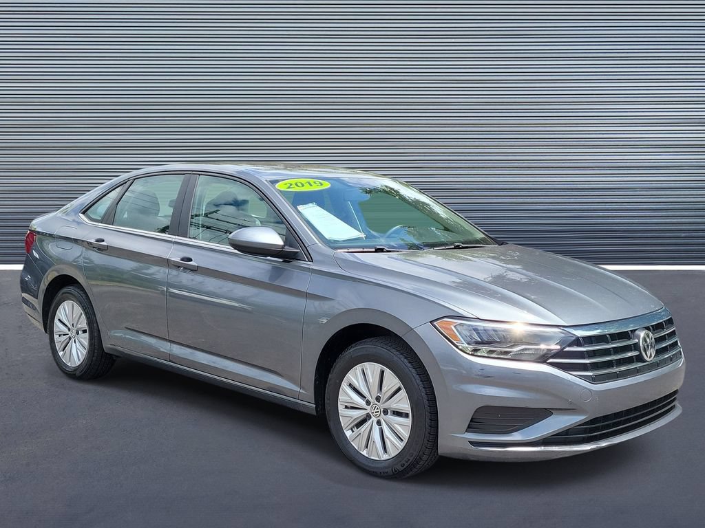 Used 2019 Volkswagen Jetta S w/ Driver Assistance Package FWD image 2