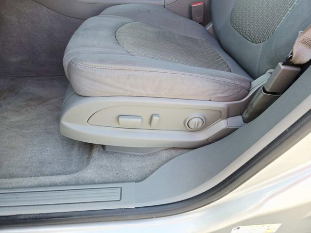 Used 2010 Chevrolet Traverse LT w/ Personal Connectivity Package FWD image 30