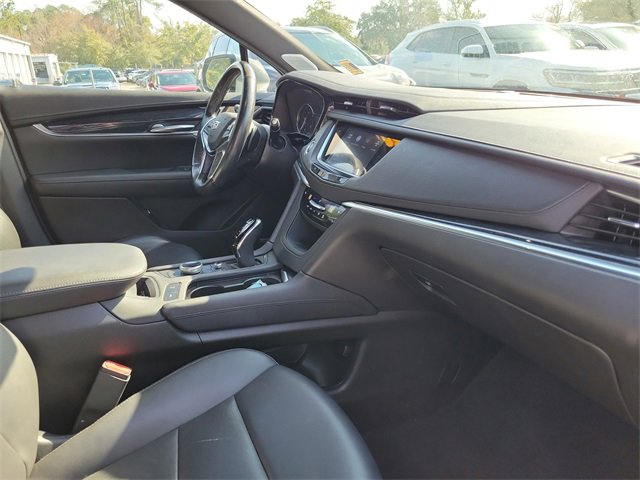 Used 2023 Cadillac XT5 Premium Luxury image 34