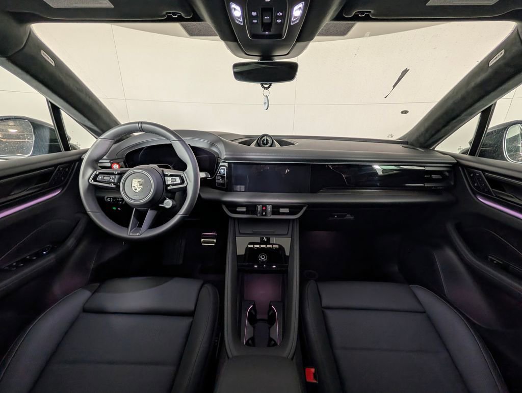 New 2026 Porsche Macan Turbo Electric image 20