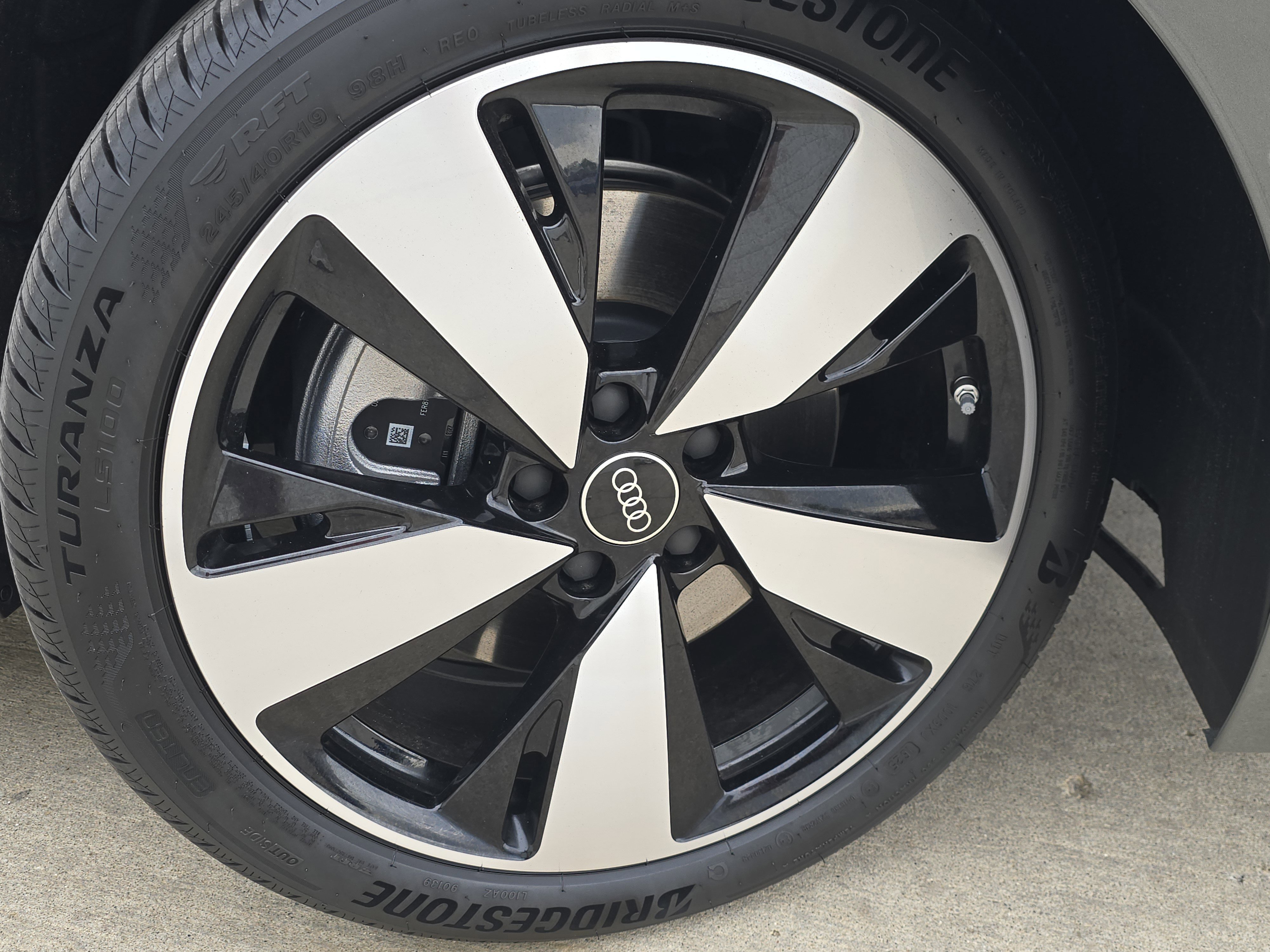 New 2025 Audi A5 2.0T Premium Plus image 14