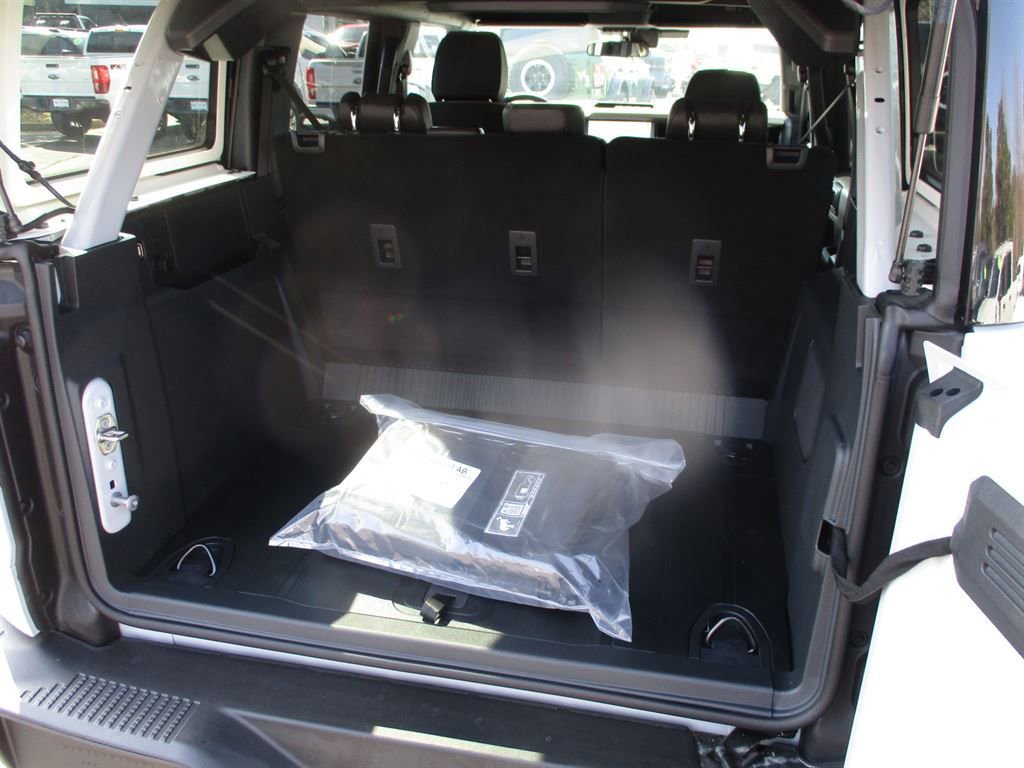 New 2026 Ford Bronco Big Bend w/ Black Diamond Package image 4