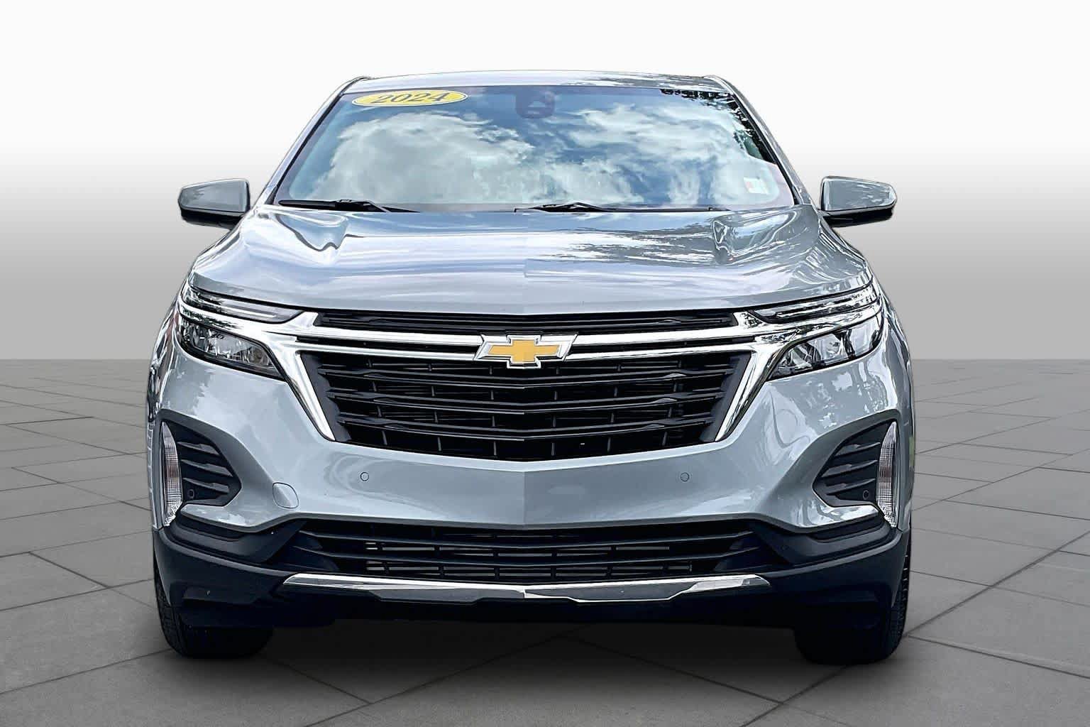 Used 2024 Chevrolet Equinox LT FWD image 4
