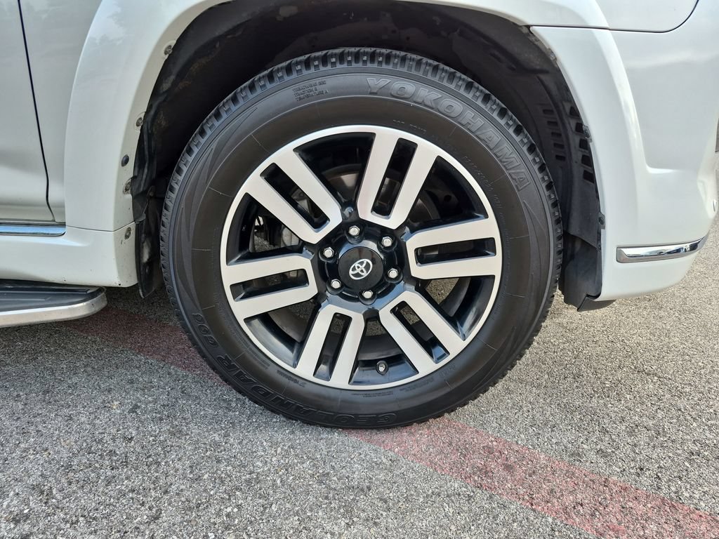 Used 2016 Toyota 4Runner Limited RWD image 15