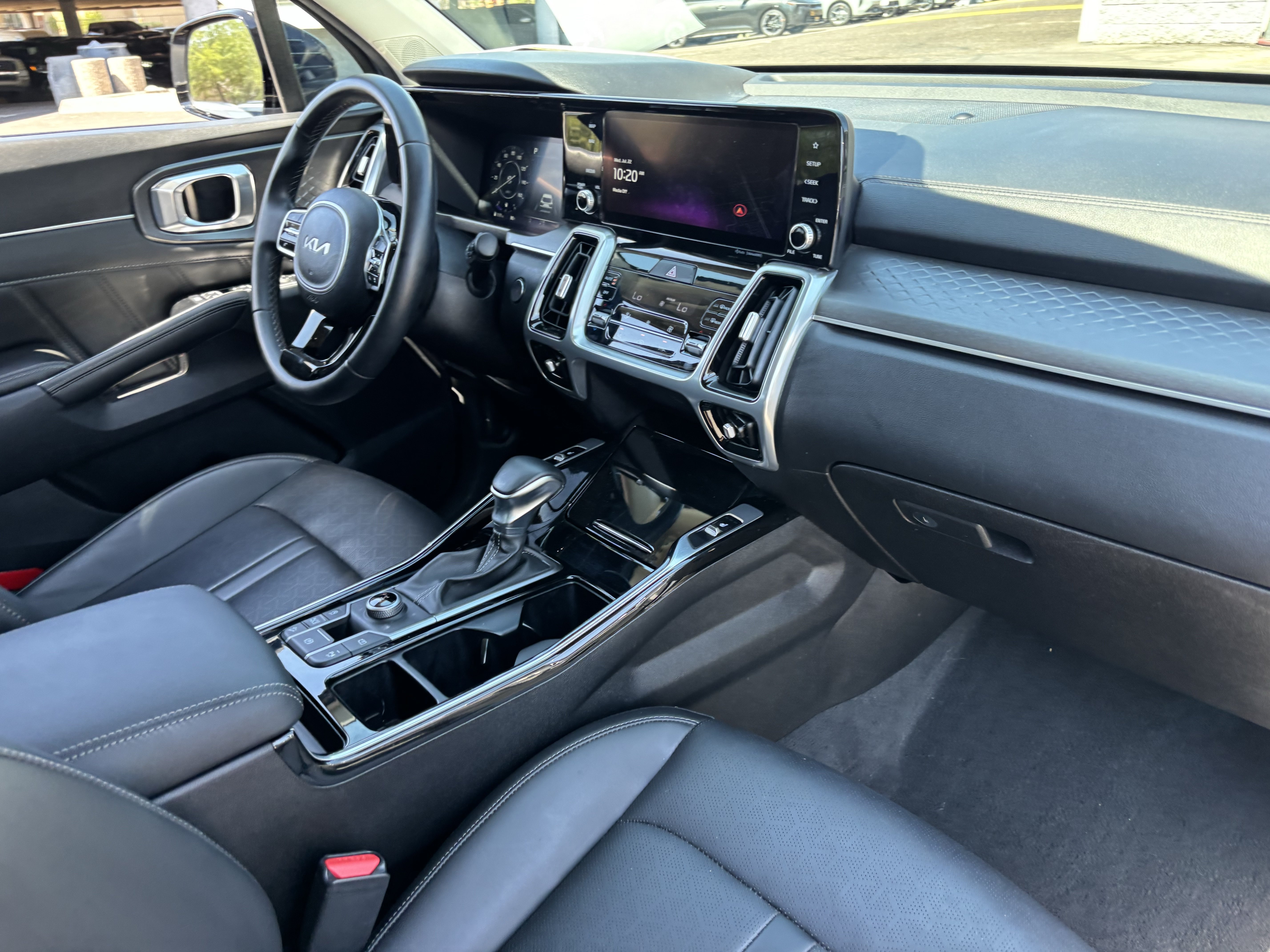 Certified 2023 Kia Sorento SX AWD/4WD image 10