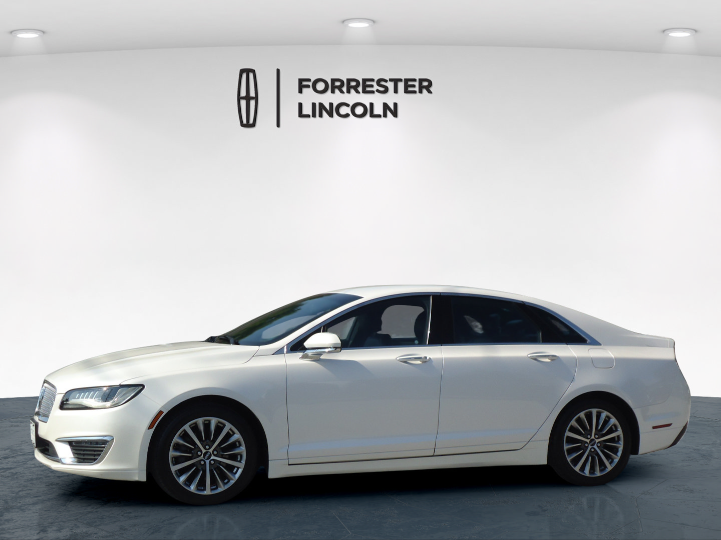 Used 2017 Lincoln MKZ Premiere FWD image 6