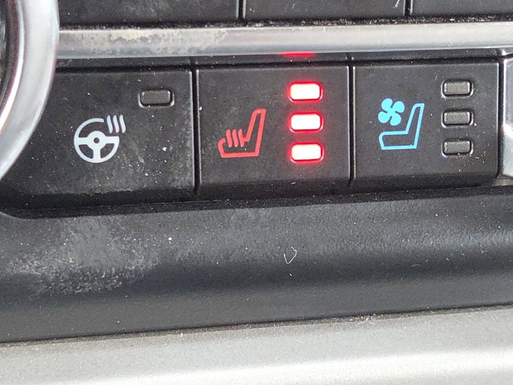 Used 2024 Ford Expedition Max Limited AWD/4WD image 6