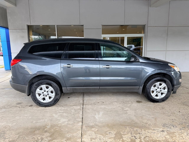 Used 2012 Chevrolet Traverse LS FWD image 5