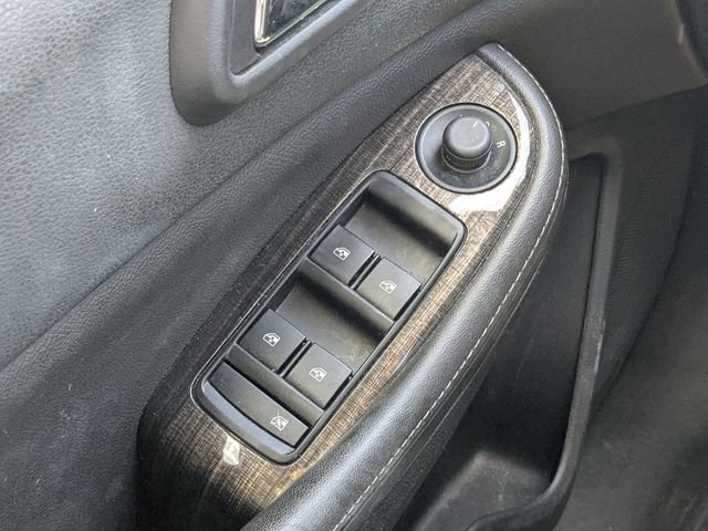 Used 2015 Chevrolet Malibu LT FWD image 10