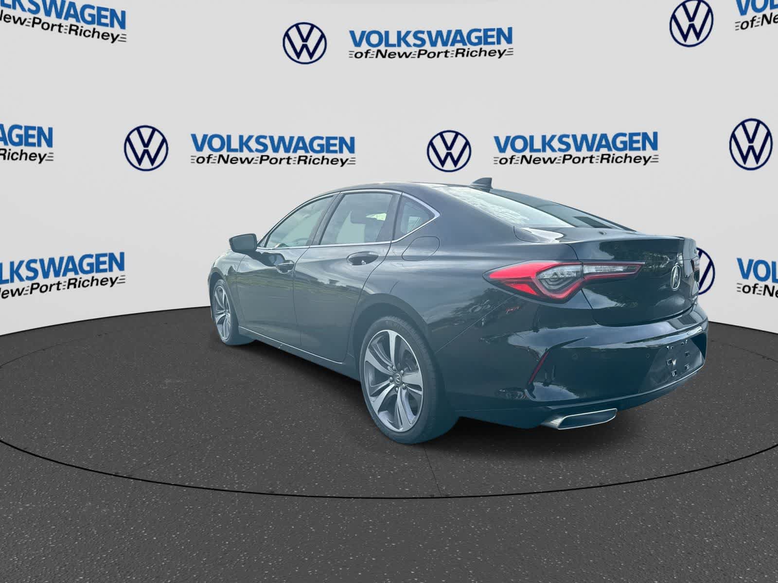 Used 2023 Acura TLX w/ Advance Package AWD/4WD image 4