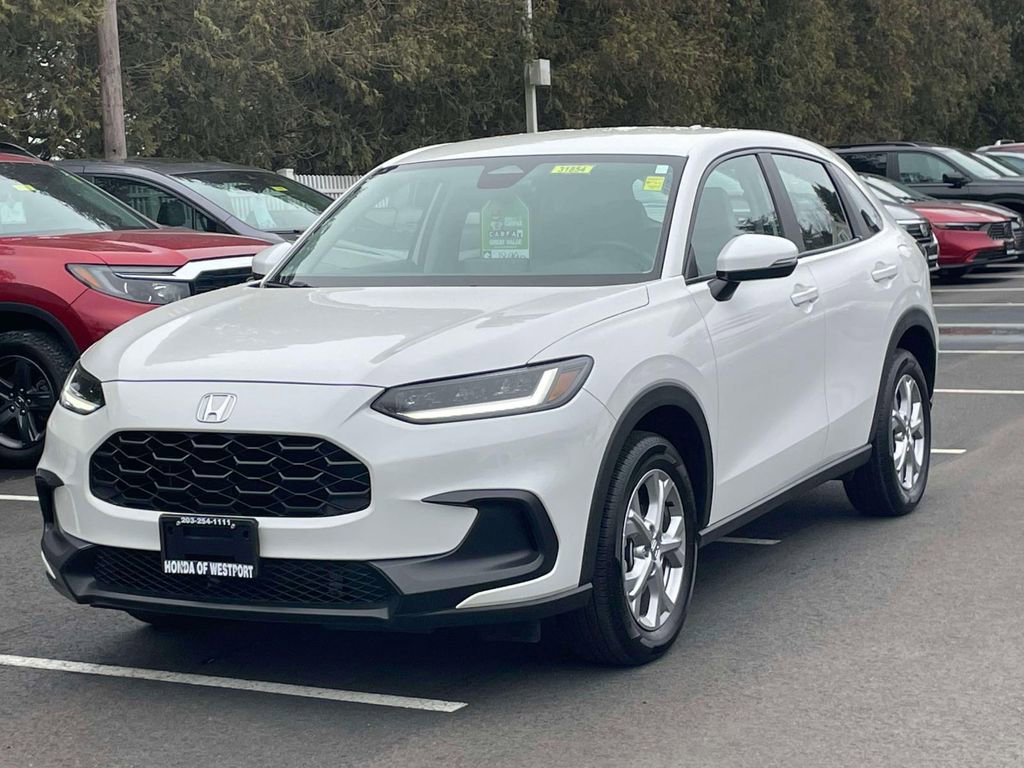 Certified 2025 Honda HR-V LX image 3