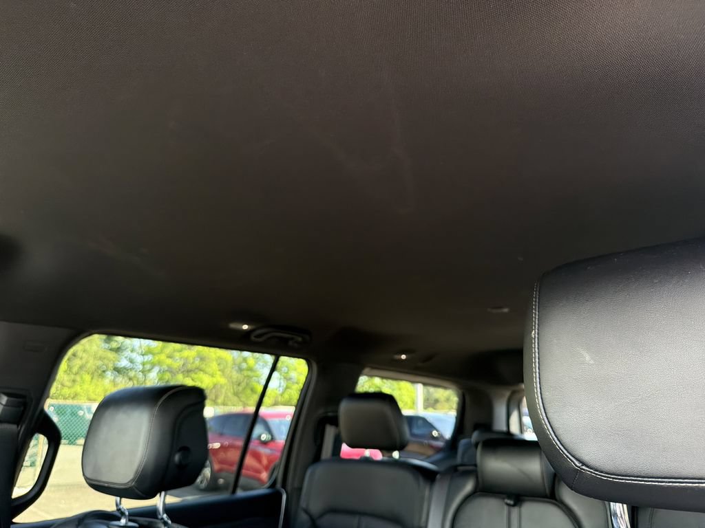 Used 2022 Jeep Wagoneer Series II AWD/4WD image 31