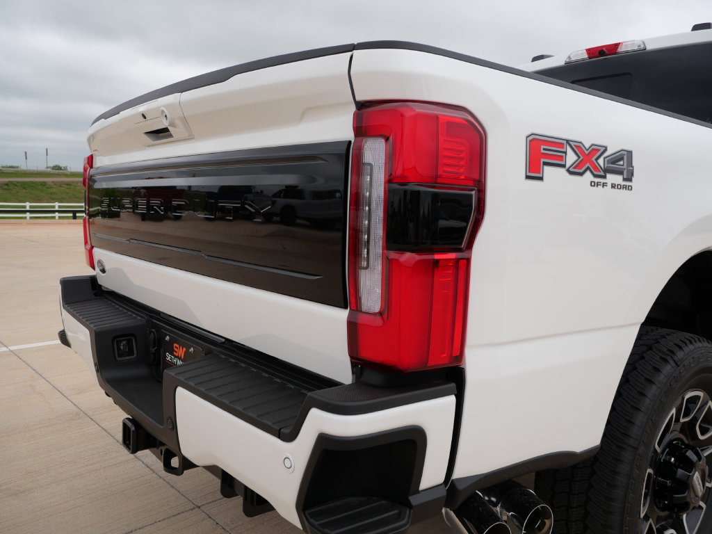 New 2026 Ford F250 Platinum AWD/4WD image 8