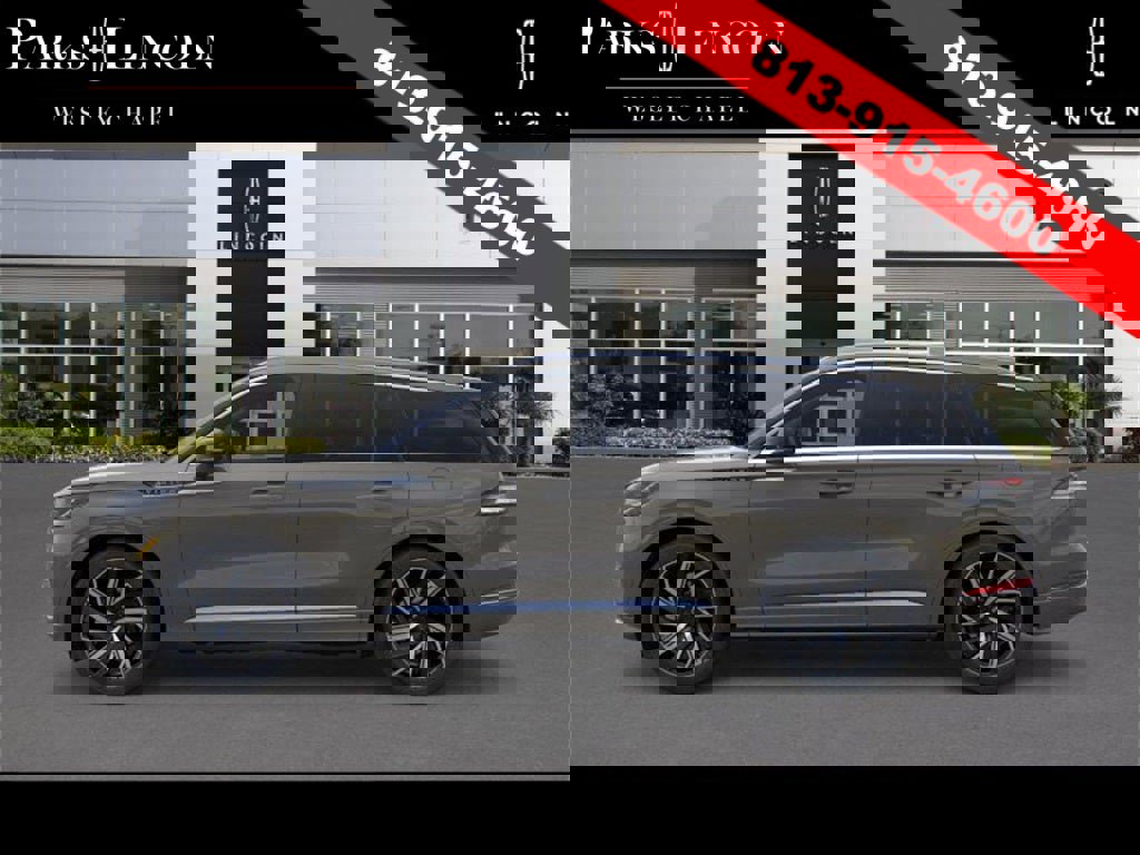 New 2025 Lincoln Aviator Black Label image 3