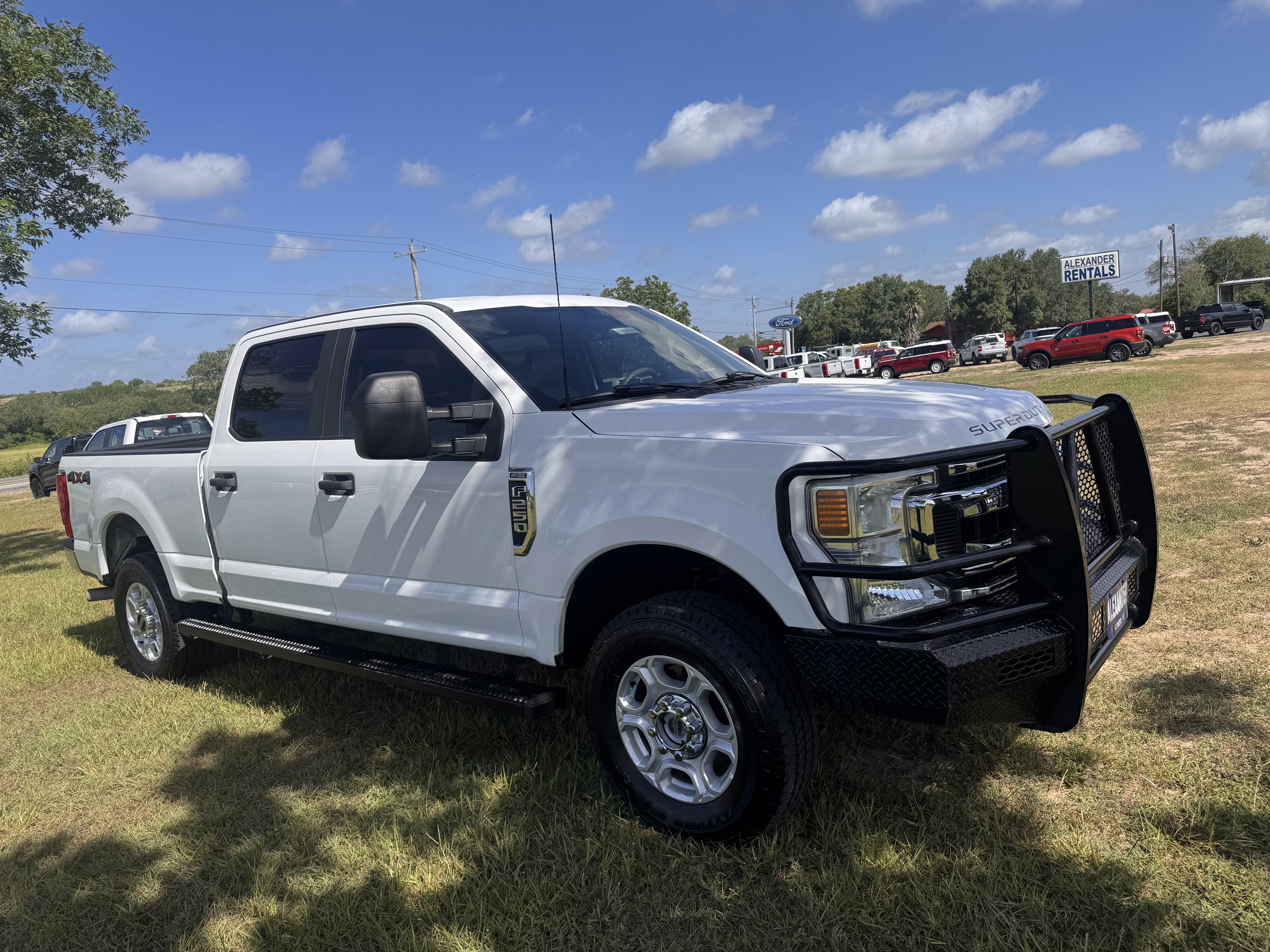 Used 2021 Ford F250 XL w/ STX Appearance Package AWD/4WD image 3