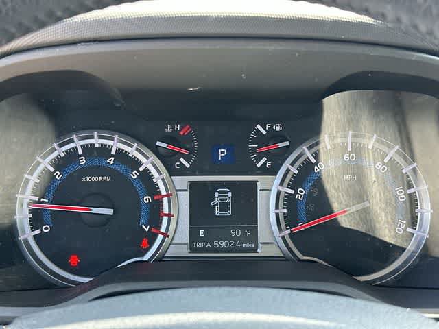 Used 2018 Toyota 4Runner Limited AWD/4WD image 7
