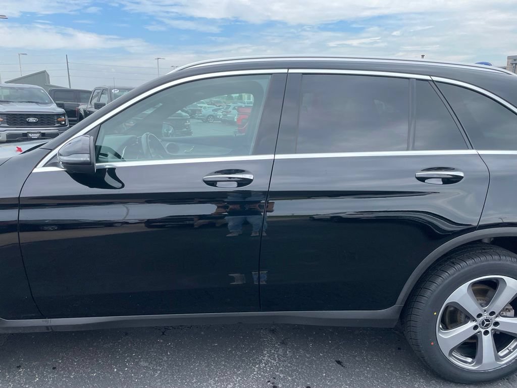 Used 2022 Mercedes-Benz GLC 300 4MATIC image 39