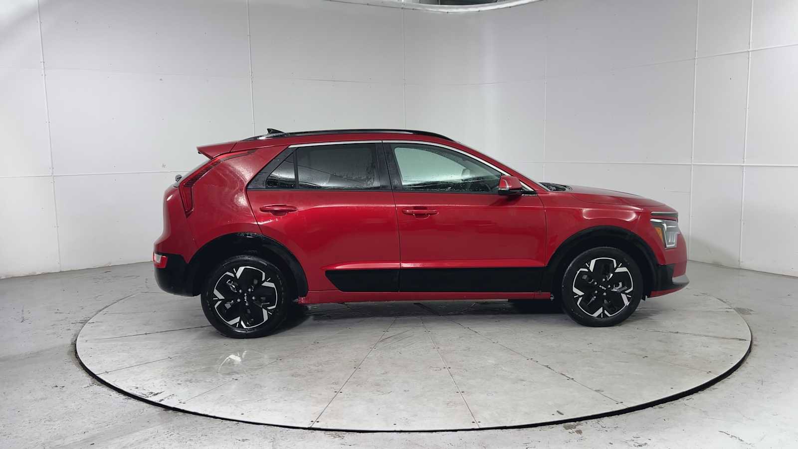 Used 2024 Kia Niro Wind image 9