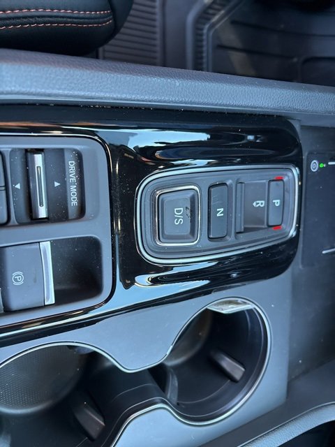 Used 2025 Honda Pilot TrailSport image 30