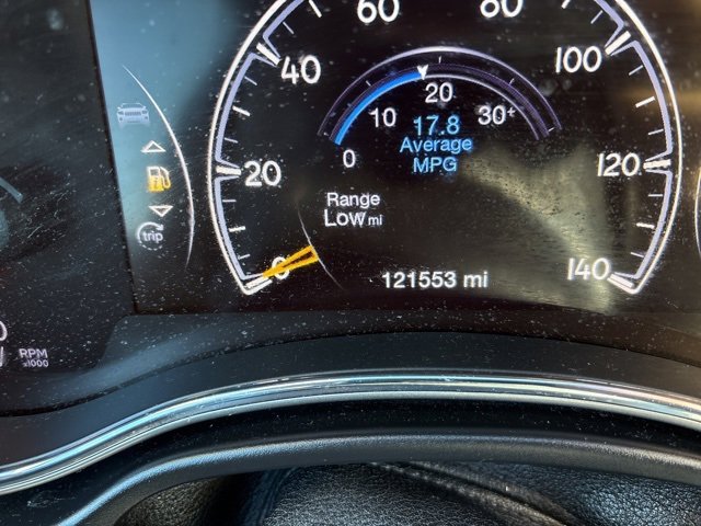 Used 2018 Jeep Grand Cherokee Limited image 39