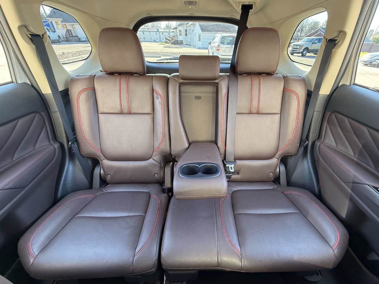Used 2018 Mitsubishi Outlander SEL AWD/4WD image 17