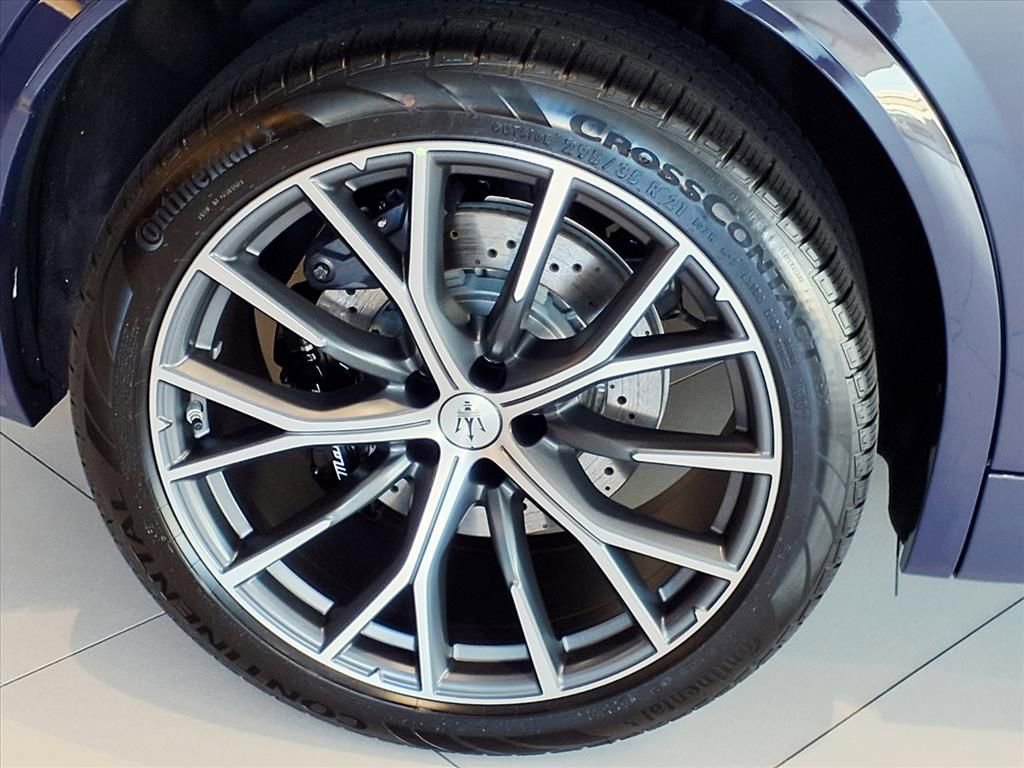 New 2026 Maserati Grecale Modena image 6