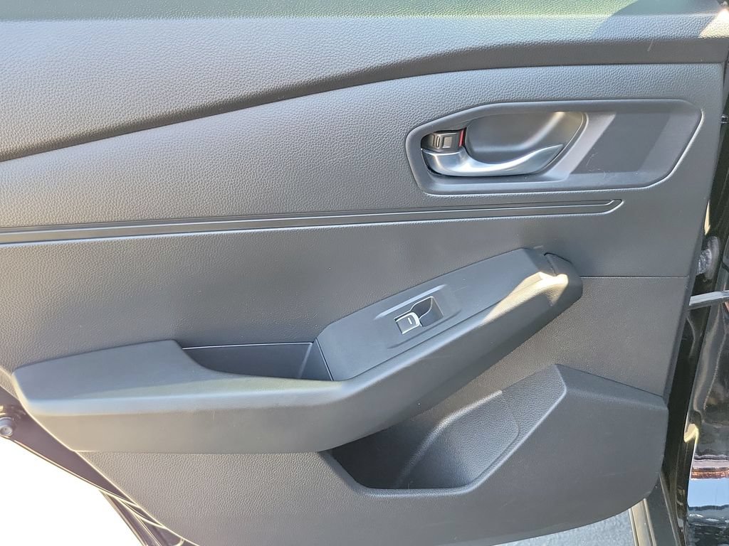 Used 2023 Honda Accord LX image 14