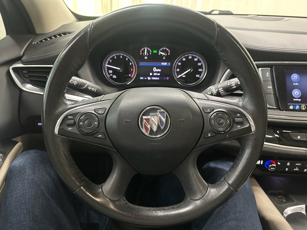 Used 2020 Buick Enclave Essence w/ Sport Touring Edition image 29