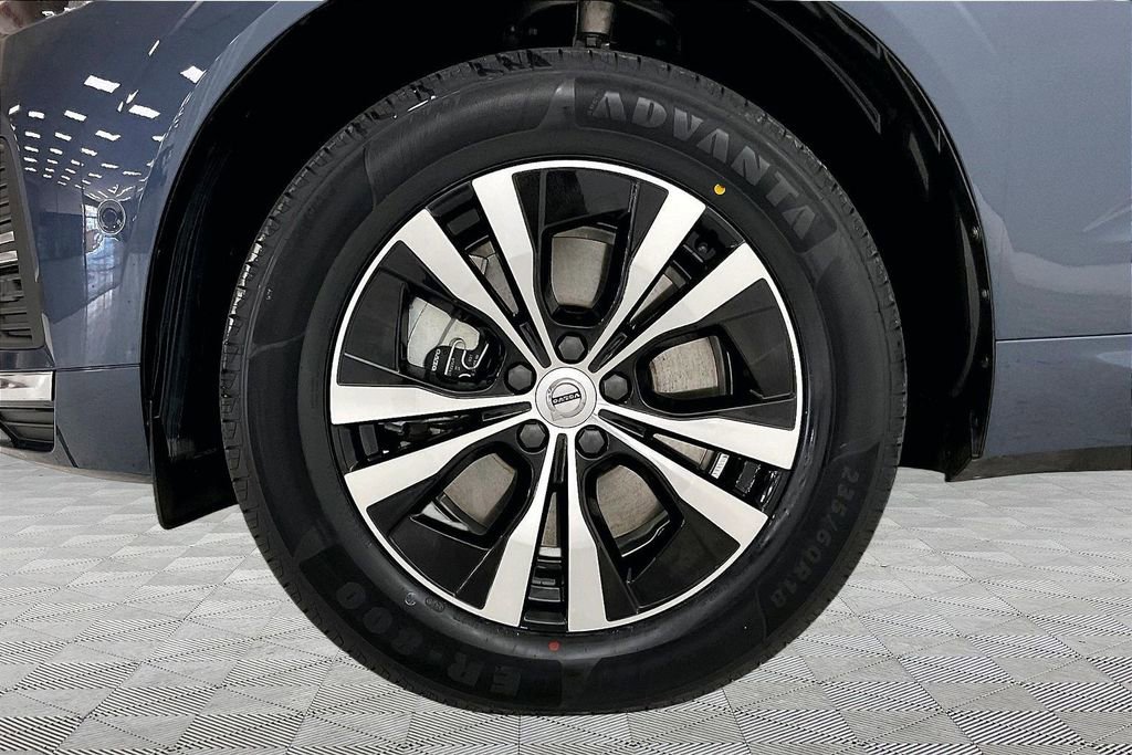 Used 2022 Volvo XC60 T8 Inscription Expression image 26