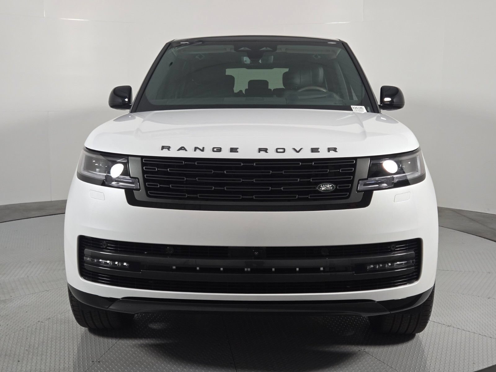New 2026 Land Rover Range Rover Long Wheelbase Autobiography AWD/4WD image 8