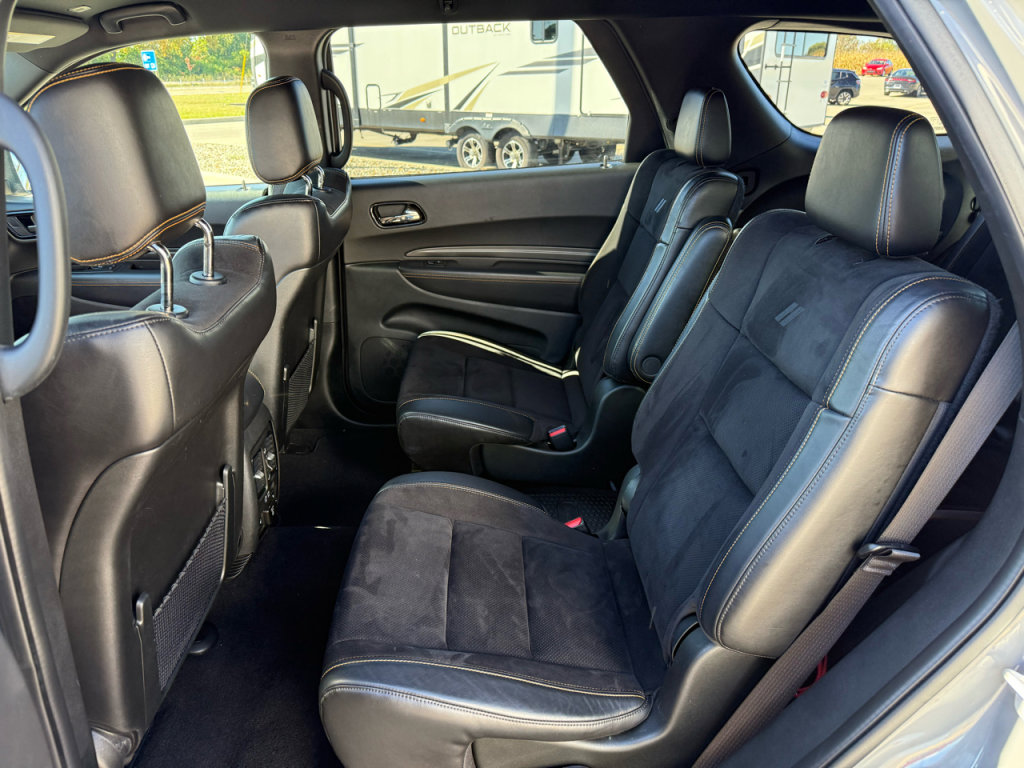 Used 2022 Dodge Durango R/T w/ Quick Order Package 22F image 14