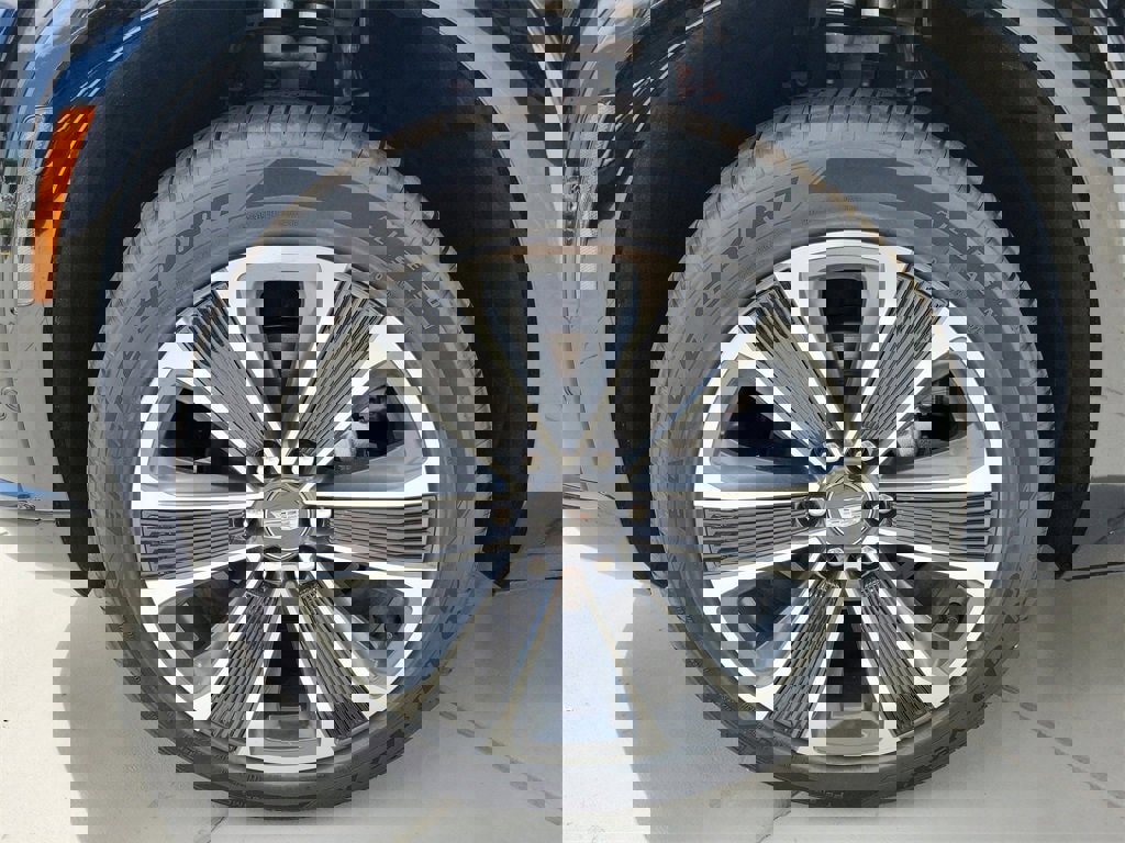 New 2026 Cadillac Vistiq Sport image 6