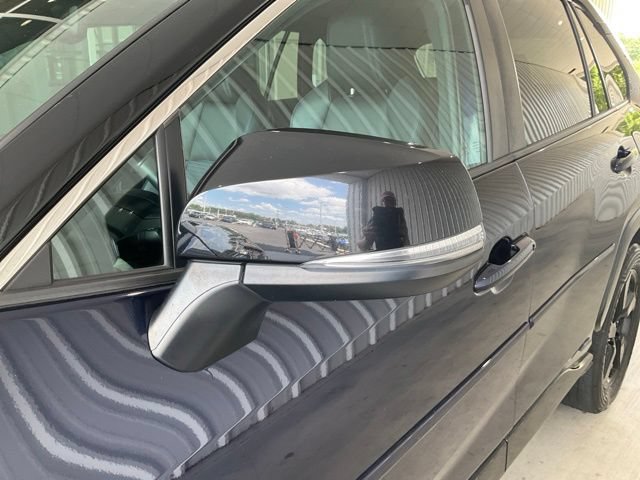 Used 2020 Toyota RAV4 XSE AWD/4WD image 3