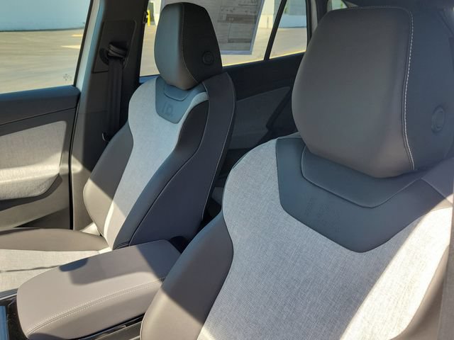 New 2026 Volkswagen ID.4 Pro AWD/4WD image 10