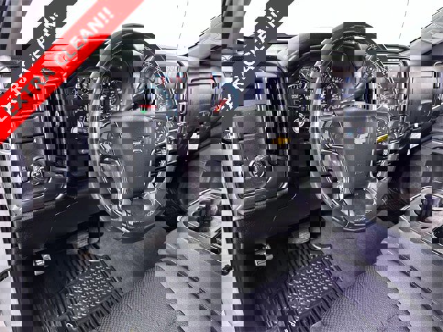 Used 2018 Chevrolet Silverado 1500 LT w/ LT Eassist Package image 10