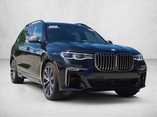 Used 2022 BMW X7 M50i w/ Executive Package AWD/4WD video 3