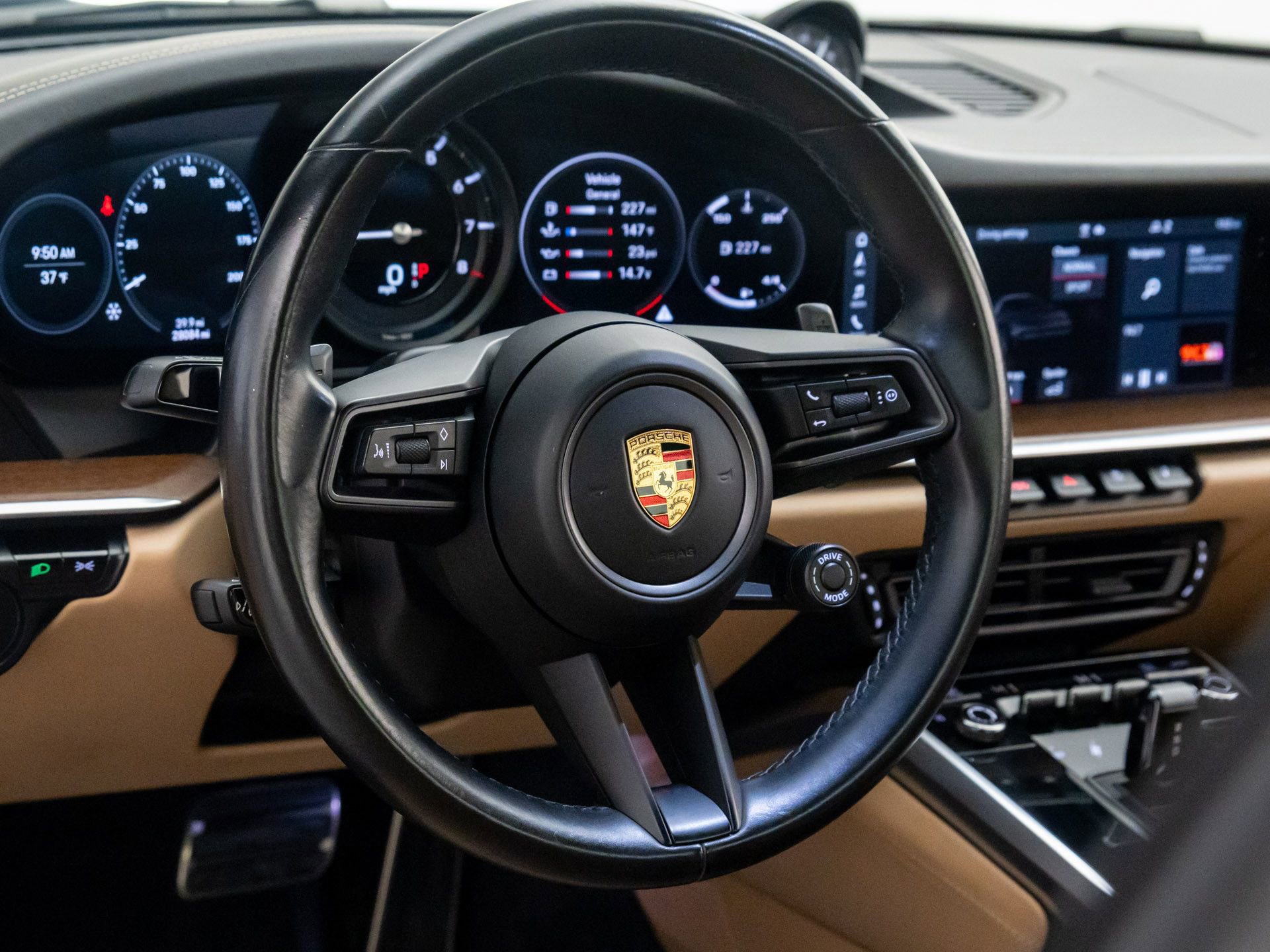 Certified 2021 Porsche 911 Targa 4S image 12