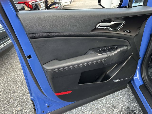 Used 2026 Kia Sportage SX FWD image 15