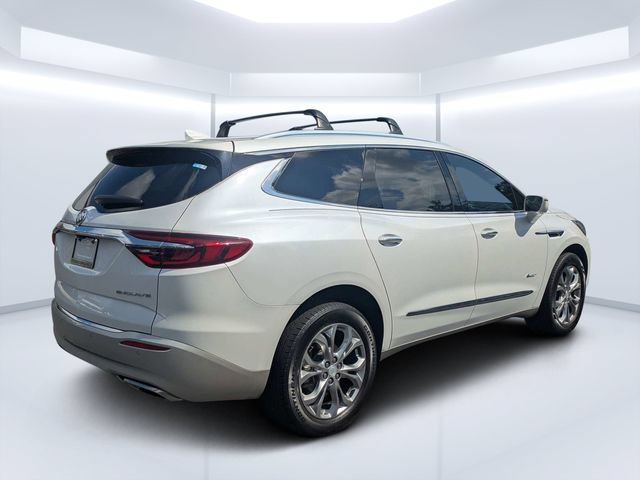 Used 2019 Buick Enclave Avenir w/ Avenir Technology Package FWD image 3