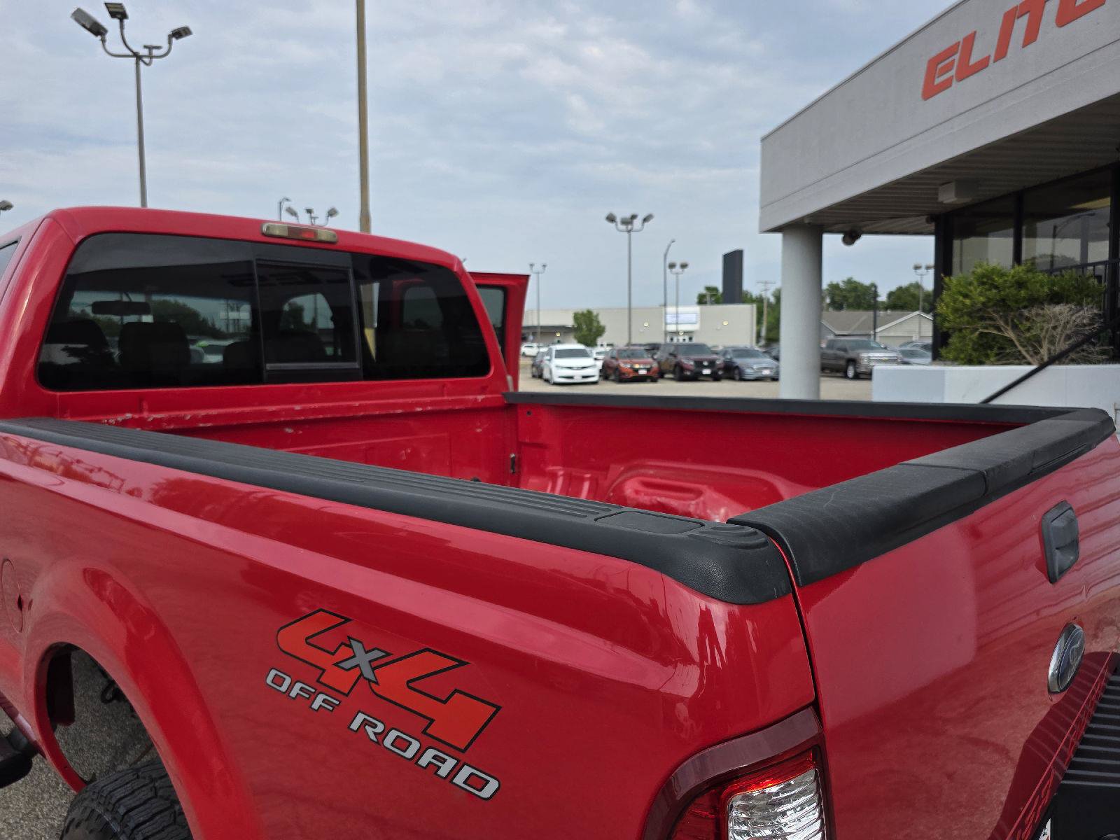 Used 2008 Ford F350 Lariat AWD/4WD image 28