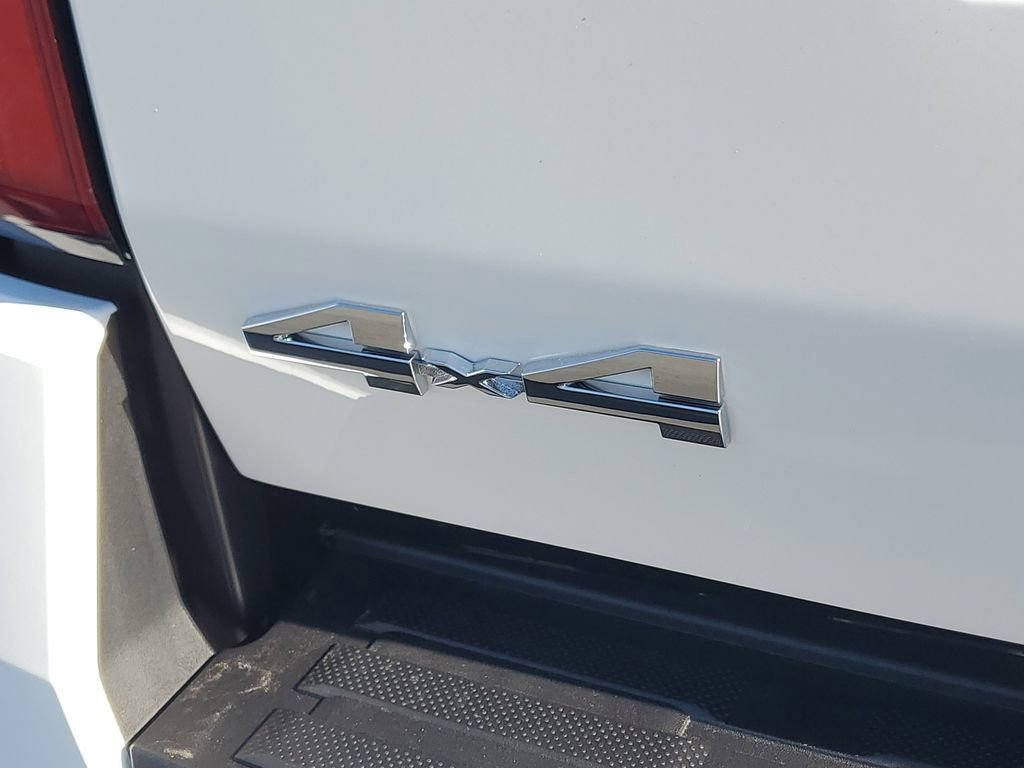 New 2026 Toyota Tacoma SR5 image 8